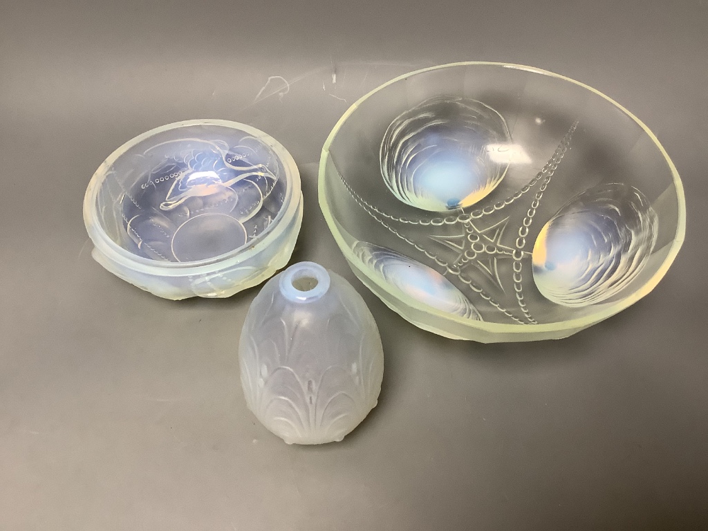 A Sabino opalescent glass bowl, a similar vase and a French opalescent glass box base